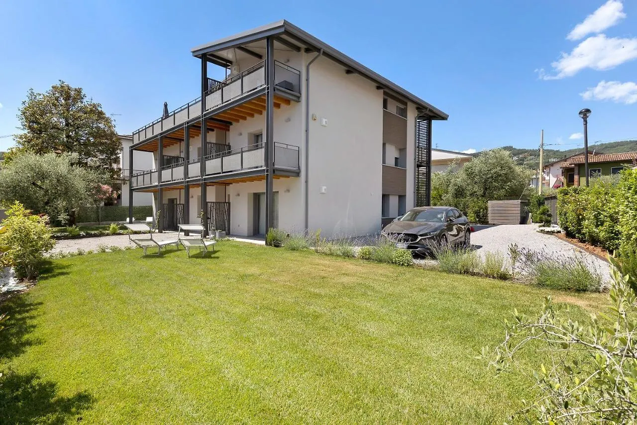 Apartment Villa Donne Del Lago Marta Salo Italy
