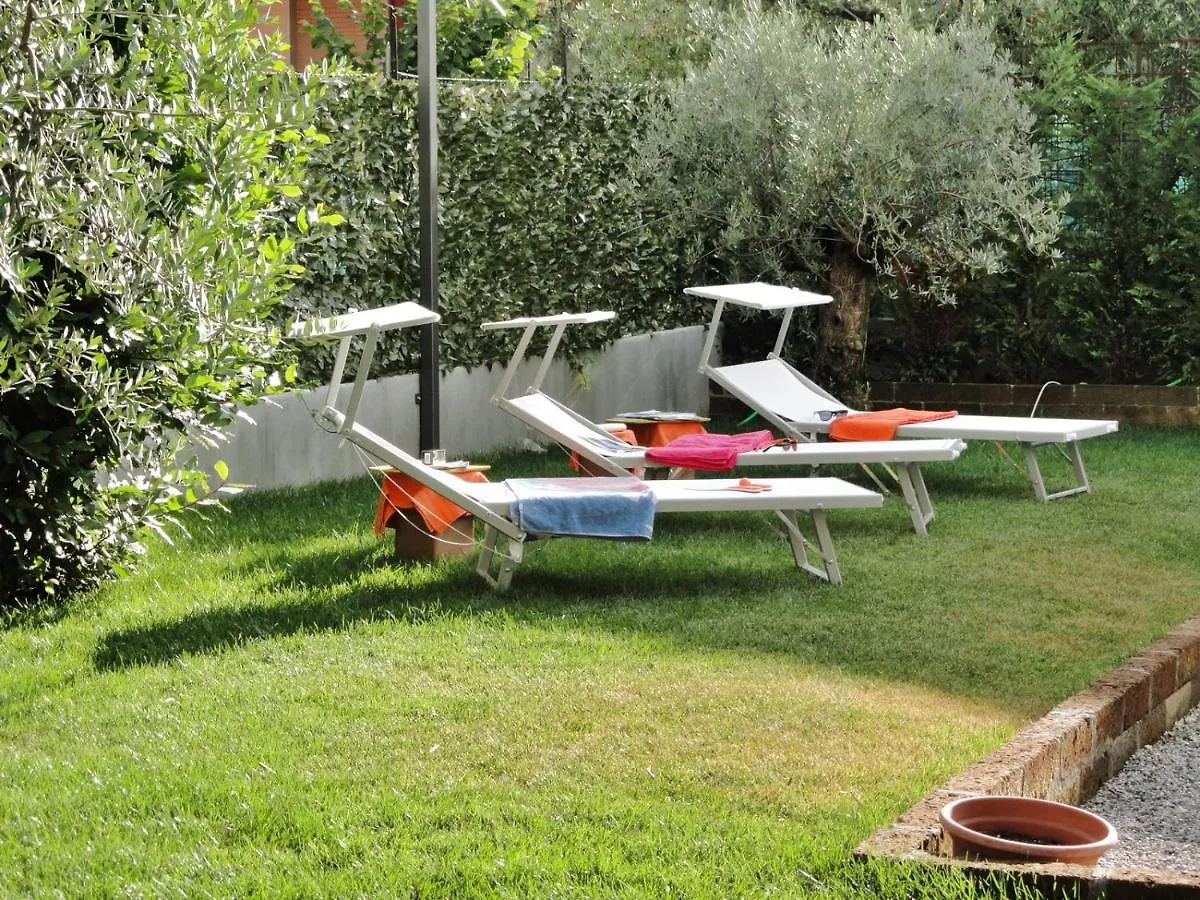 Apartment Villa Donne Del Lago Marta Salo Italy